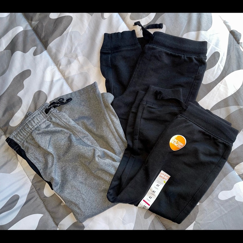 Size 4T bundle of sweatpants